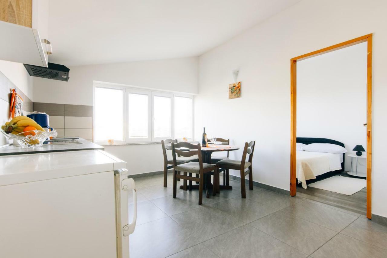 Apartments Luce Zadar Eksteriør billede