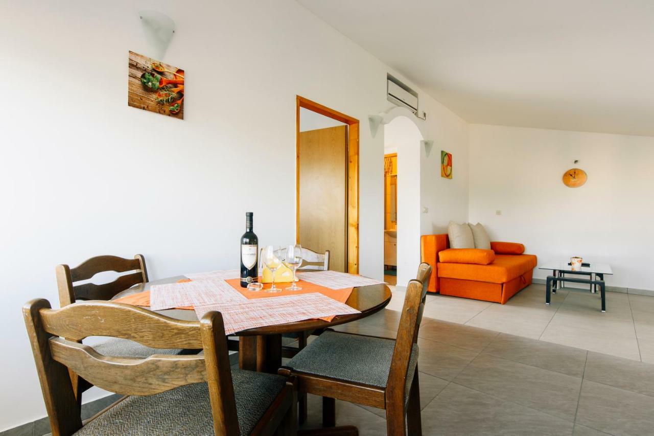 Apartments Luce Zadar Eksteriør billede